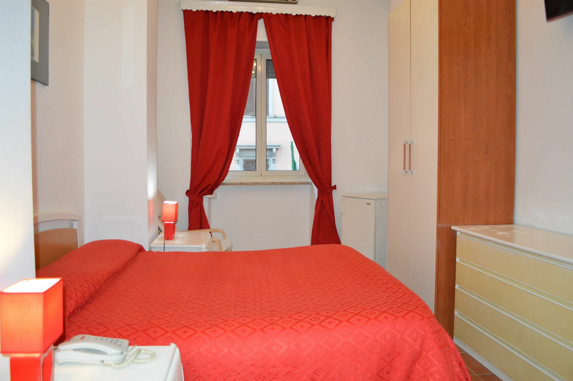 Albergo Bixio Rzym Zewnętrze zdjęcie